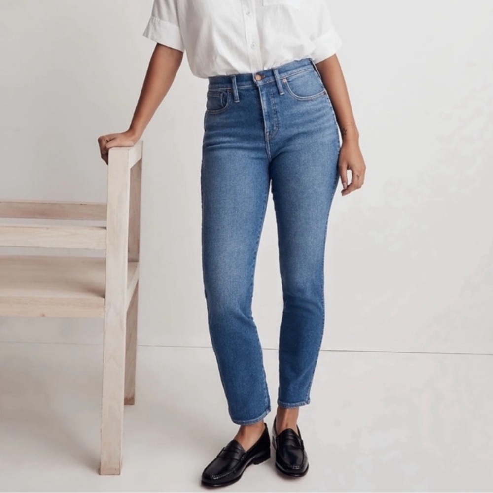 Madewell Slim Straight Jeans in Light Blue Denim